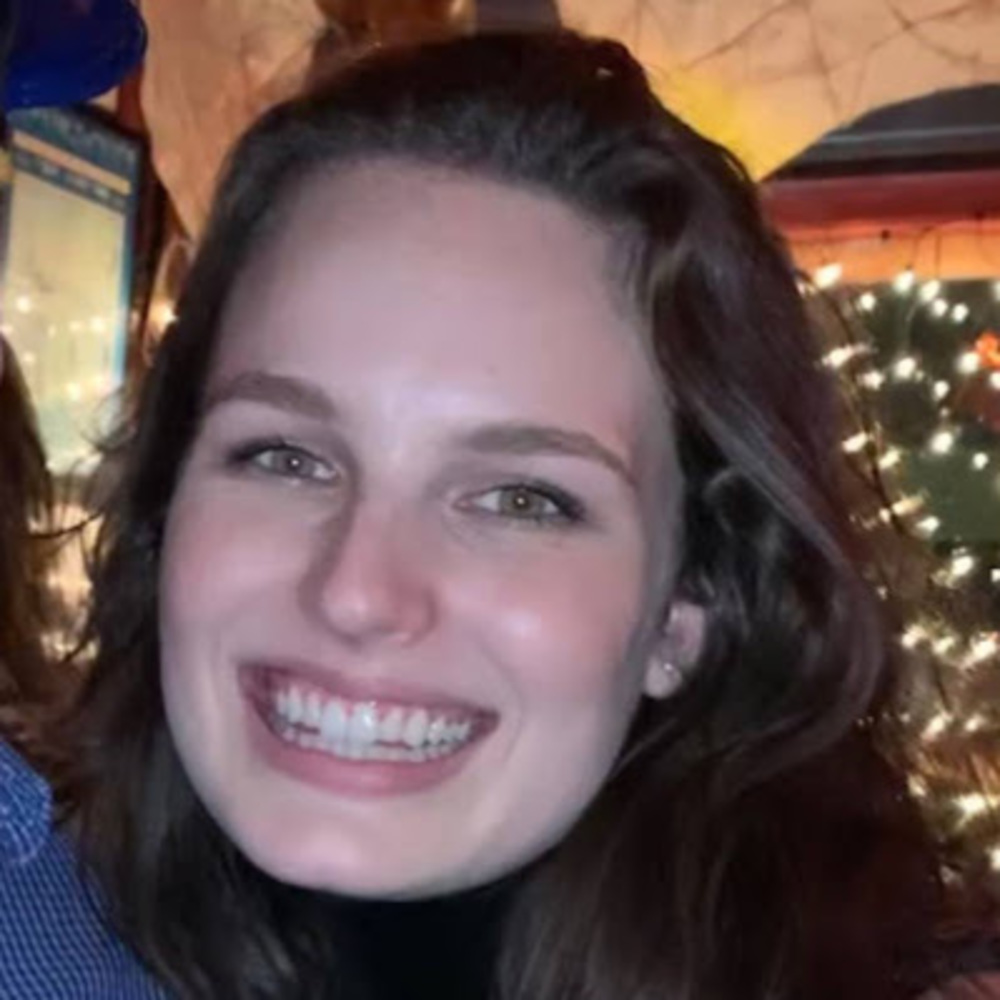 Meet your Posher, Maria